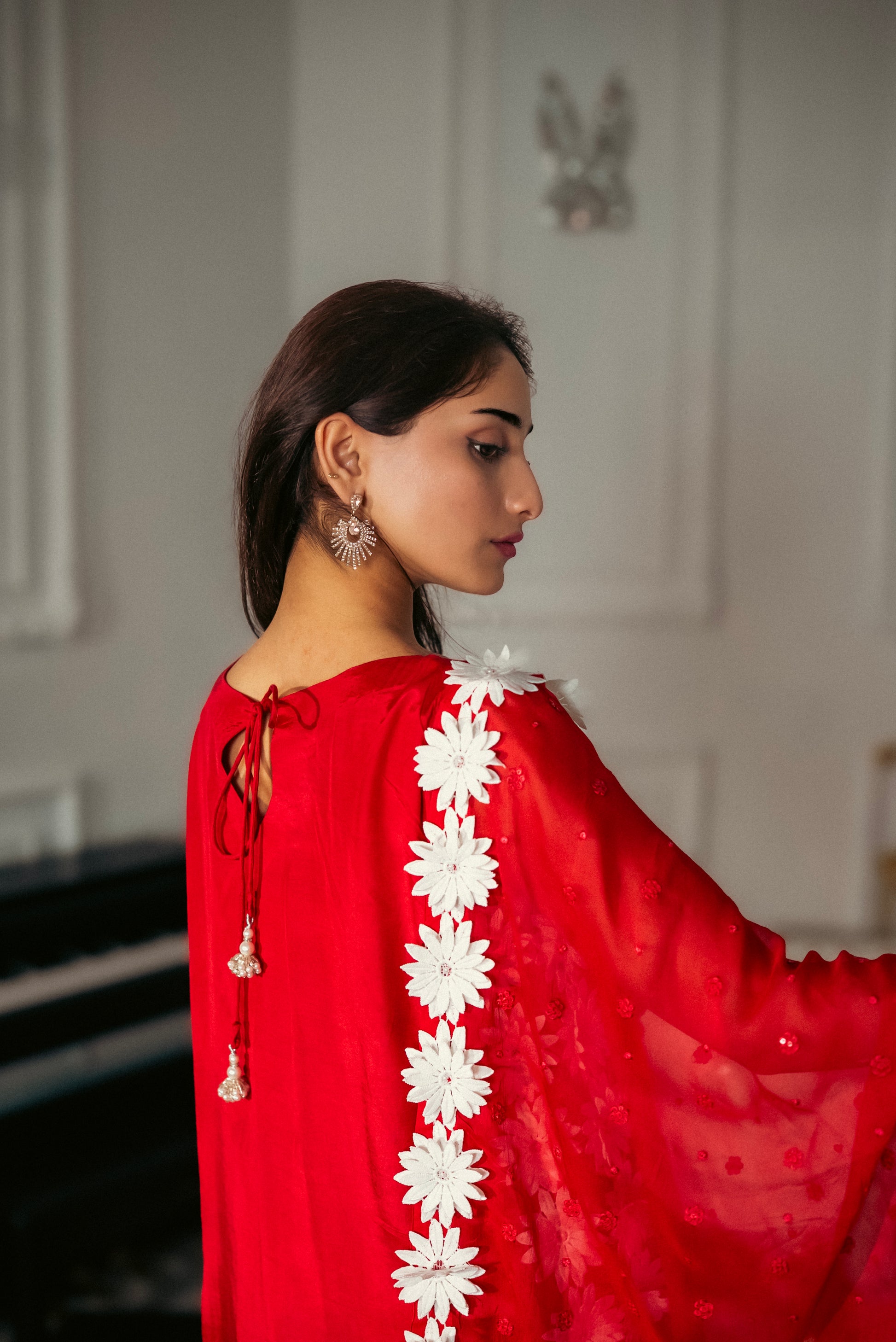 Ruby Charm raw silk dupatta with daisy border